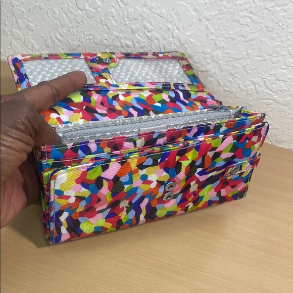Kipling Colorful Abstract Wallet - Picture 5 of 11